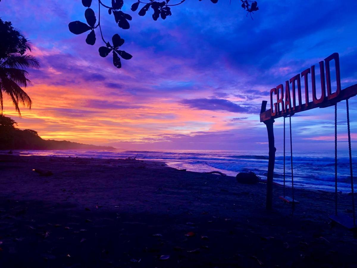 Faith Glamping Dome Costa Rica Hotel Manzanillo  Exterior photo